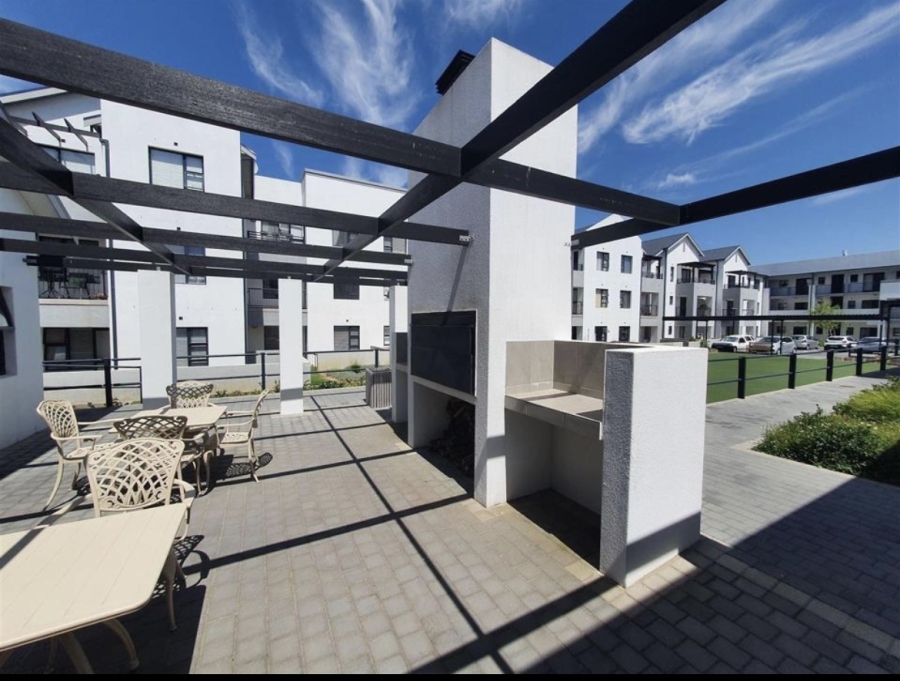 2 Bedroom Property for Sale in Buh Rein Estate Western Cape